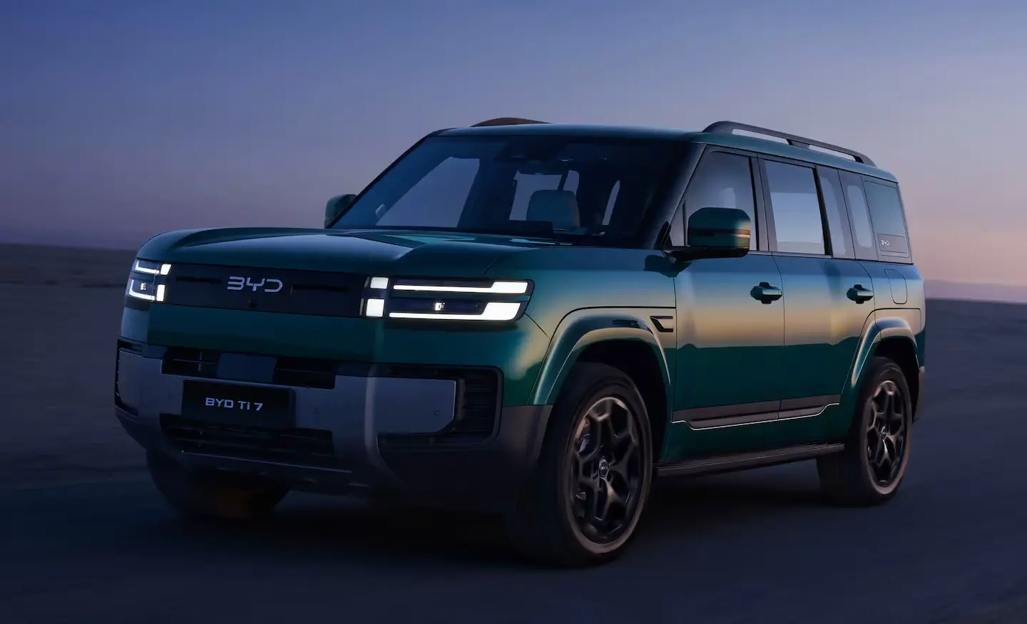 BYD Ti7: lo que tiene y lo que cuesta el SUV híbrido enchufable que llegó a la Argentina