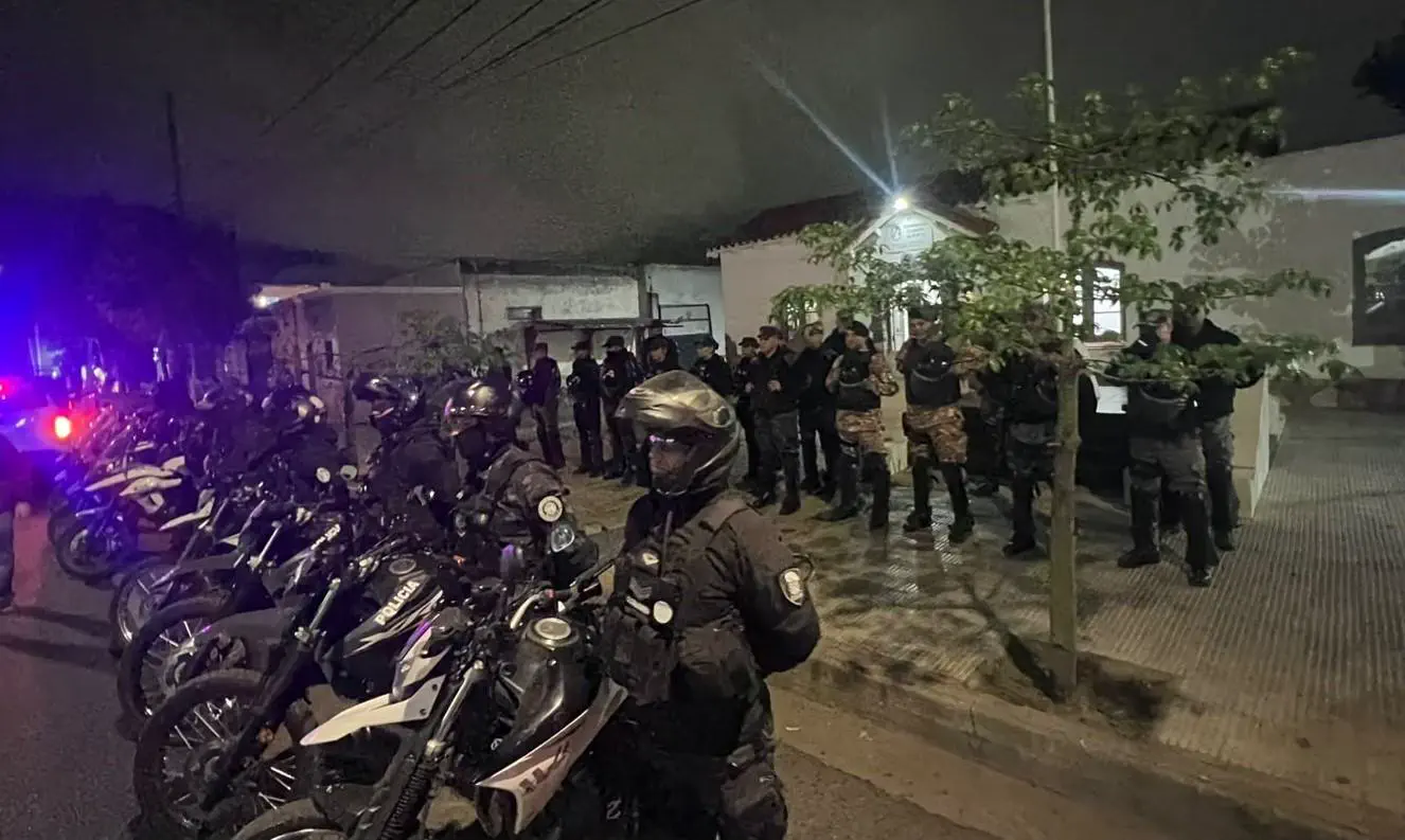Despliegue policial masivo en Catamarca: más de 7.500 personas identificadas, secuestro de droga y arrestos en toda la provincia
