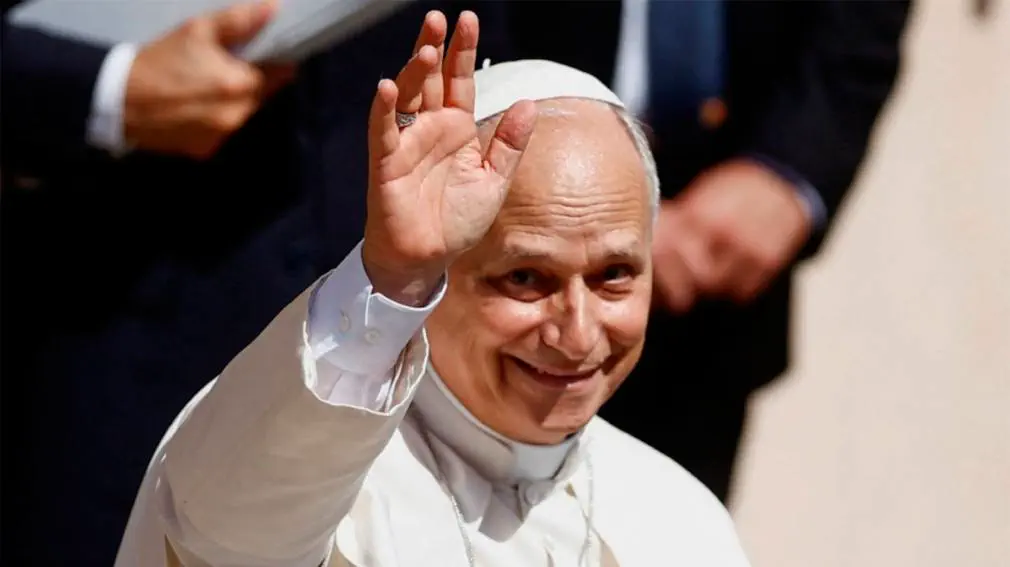 El Vaticano confirmó que la operación del papa León XIV concluyó con éxito