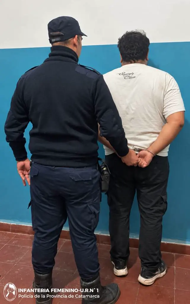 Entró a una casa sin permiso, hizo destrozos y amenazó de muerte a la familia