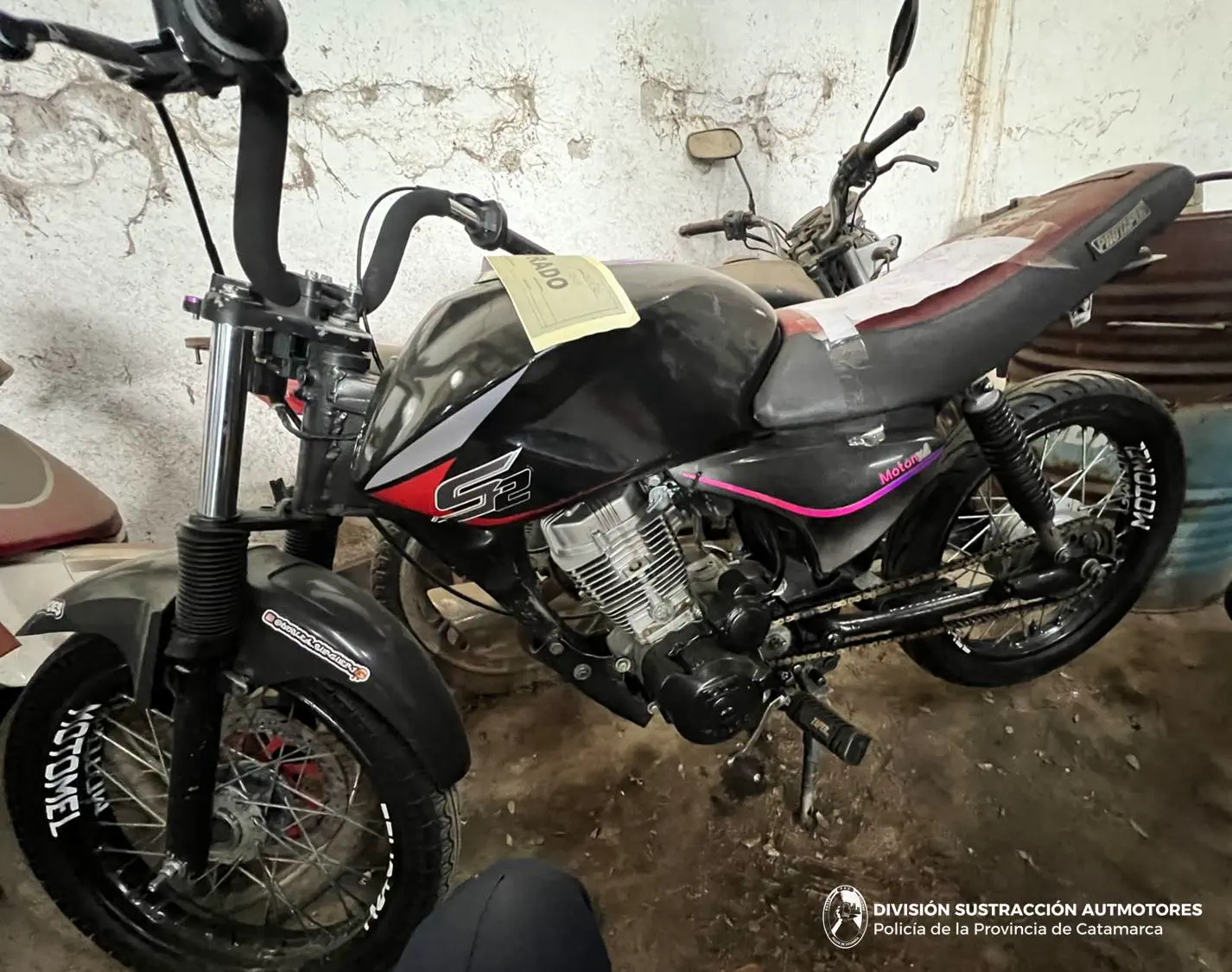 Hallan en el Corralón Municipal una moto robada tras un operativo de la División Sustracción de Automotores