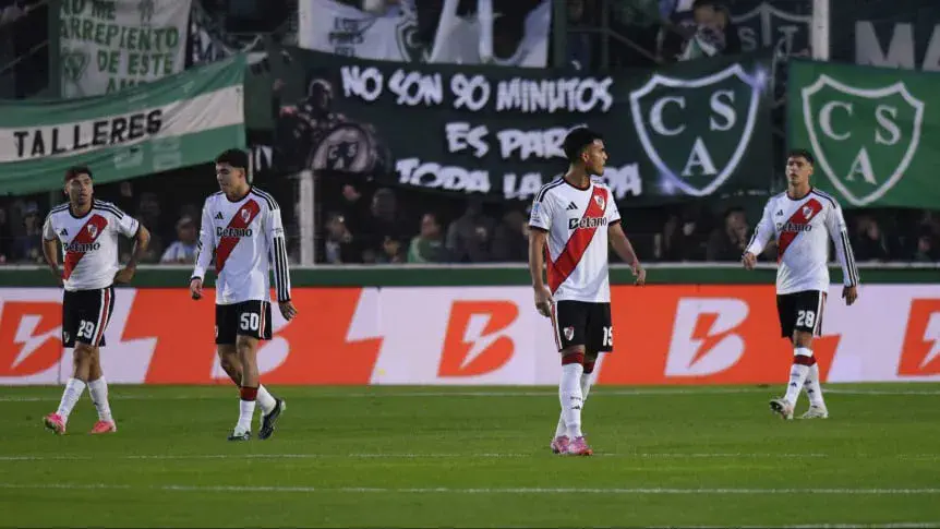River y otra noche decepcionante en Junín: a cuatro fechas de evitar un nuevo año perdido