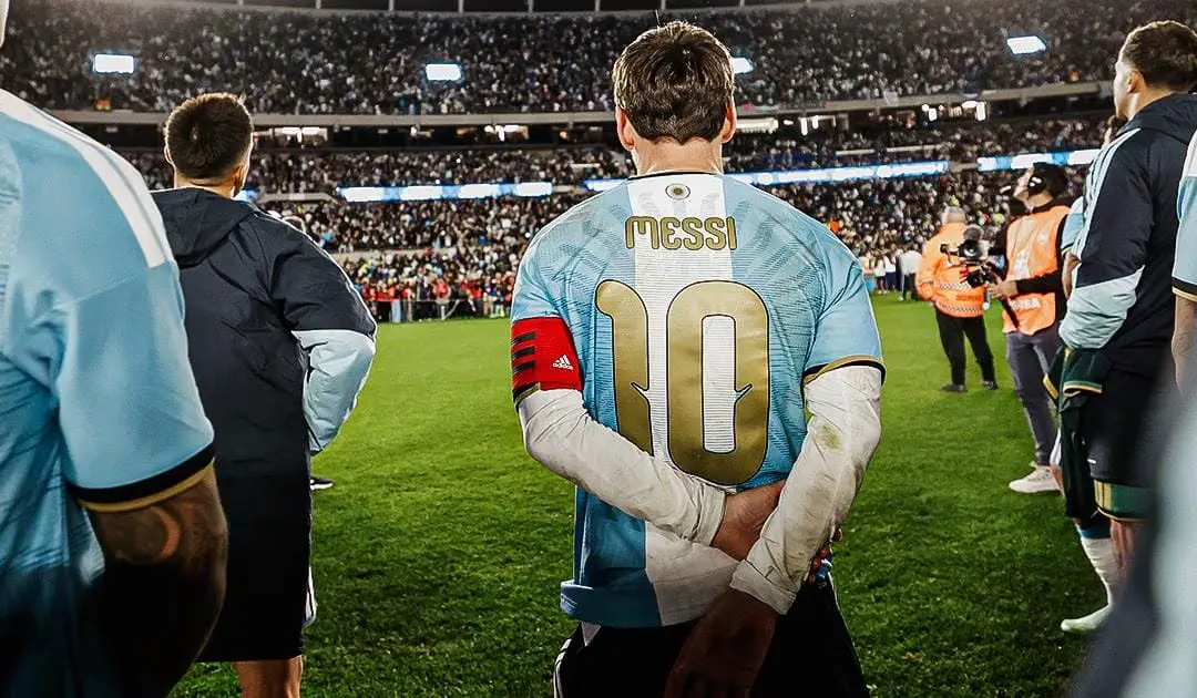 Un contingente catamarqueño viajó a Buenos Aires para la despedida de Messi y terminó estafado a metros del estadio