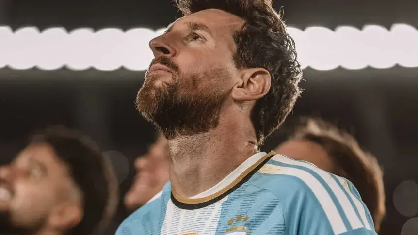"Ya extraño vestir la celeste y blanca" y "no quiero olvidarme del Diego", el nuevo mensaje de Messi tras su despedida de la Selección Argentina
